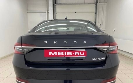 Skoda Superb III рестайлинг, 2025 год, 3 390 000 рублей, 6 фотография