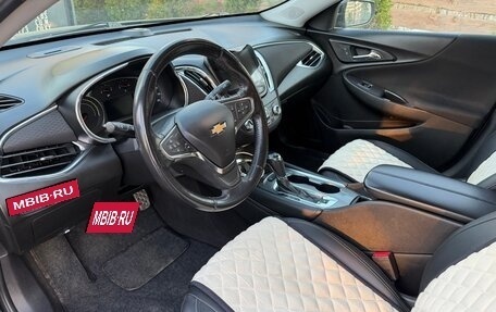 Chevrolet Malibu IX, 2017 год, 2 200 000 рублей, 9 фотография