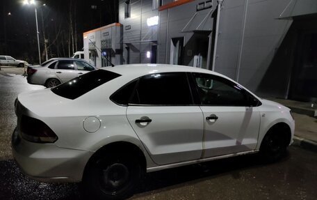 Volkswagen Polo VI (EU Market), 2011 год, 315 000 рублей, 3 фотография