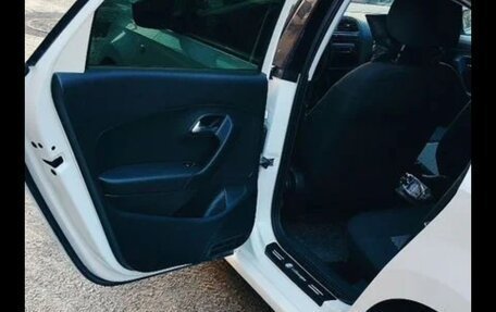 Volkswagen Polo VI (EU Market), 2011 год, 315 000 рублей, 6 фотография