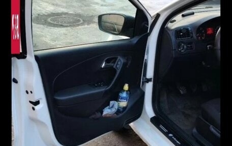 Volkswagen Polo VI (EU Market), 2011 год, 315 000 рублей, 5 фотография