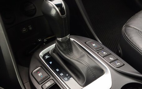 Hyundai Santa Fe III рестайлинг, 2017 год, 2 500 000 рублей, 18 фотография