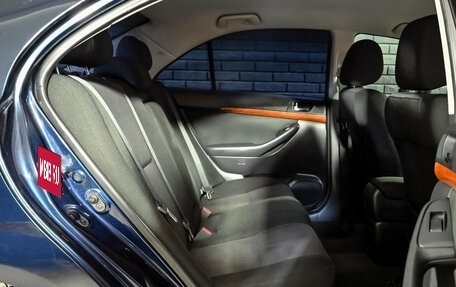 Toyota Avensis III рестайлинг, 2006 год, 765 000 рублей, 18 фотография