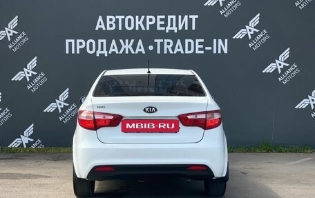 KIA Rio III рестайлинг, 2014 год, 895 000 рублей, 6 фотография