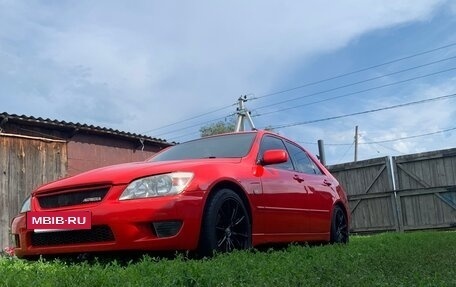 Toyota Altezza, 2000 год, 710 000 рублей, 9 фотография