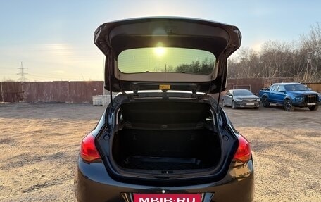 Opel Astra J, 2011 год, 570 000 рублей, 14 фотография