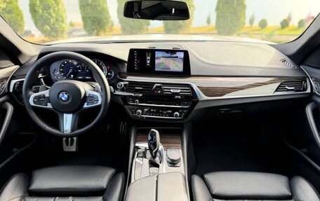 BMW 5 серия, 2018 год, 3 350 000 рублей, 4 фотография