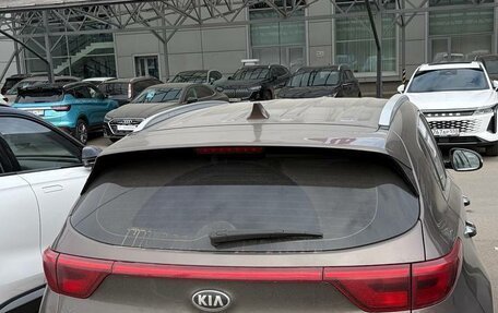 KIA Sportage IV рестайлинг, 2018 год, 1 730 000 рублей, 2 фотография