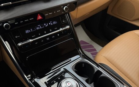 KIA Carnival, 2021 год, 4 250 000 рублей, 20 фотография