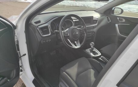 KIA cee'd III, 2018 год, 1 880 000 рублей, 9 фотография