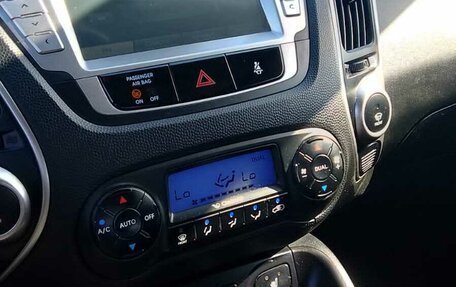 Hyundai ix35 I рестайлинг, 2013 год, 1 050 000 рублей, 12 фотография