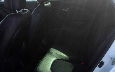 Hyundai ix35 I рестайлинг, 2013 год, 1 050 000 рублей, 16 фотография