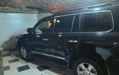 Toyota Land Cruiser 200, 2008 год, 2 850 000 рублей, 2 фотография