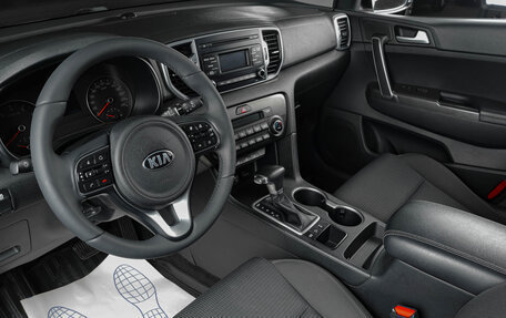 KIA Sportage IV рестайлинг, 2017 год, 1 899 000 рублей, 8 фотография