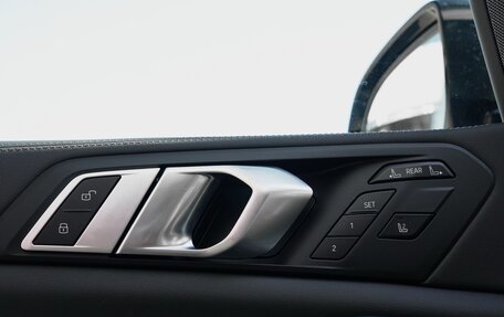 BMW X7, 2025 год, 17 199 000 рублей, 18 фотография