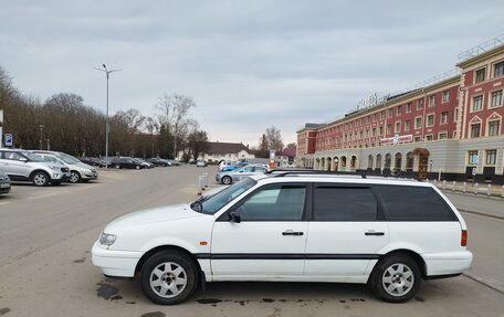 Volkswagen Passat B4, 1995 год, 269 000 рублей, 3 фотография