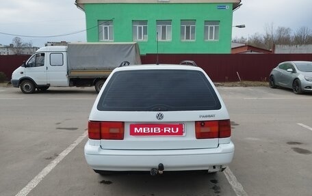 Volkswagen Passat B4, 1995 год, 269 000 рублей, 2 фотография