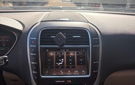 Lincoln Nautilus I, 2019 год, 3 400 000 рублей, 11 фотография