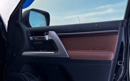 Toyota Land Cruiser 200, 2014 год, 4 600 000 рублей, 24 фотография