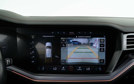 Volkswagen Touareg III, 2019 год, 8 843 055 рублей, 20 фотография