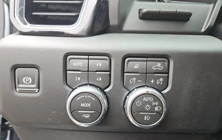 GMC Sierra, 2026 год, 10 123 000 рублей, 15 фотография