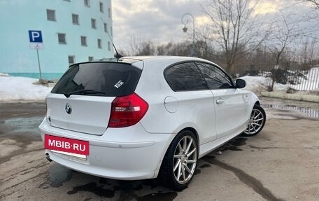 BMW 1 серия, 2010 год, 1 130 000 рублей, 2 фотография