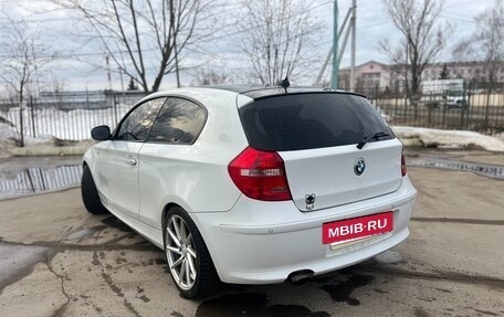 BMW 1 серия, 2010 год, 1 130 000 рублей, 10 фотография