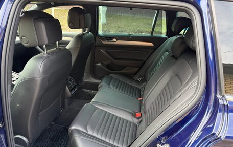 Volkswagen Passat B8 рестайлинг, 2019 год, 2 850 000 рублей, 12 фотография