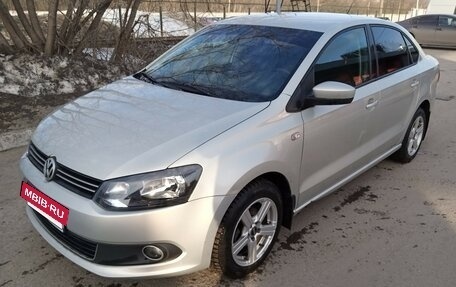 Volkswagen Polo VI (EU Market), 2011 год, 700 000 рублей, 8 фотография