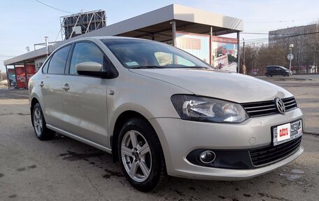 Volkswagen Polo VI (EU Market), 2011 год, 700 000 рублей, 11 фотография