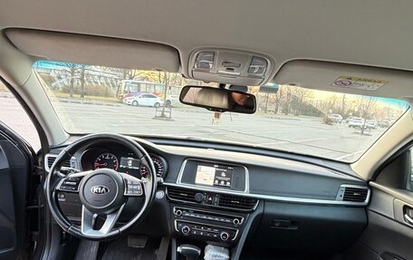 KIA Optima IV, 2018 год, 2 000 000 рублей, 10 фотография