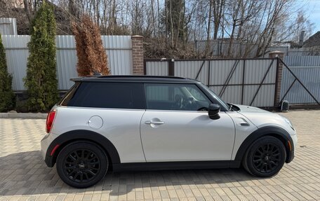 MINI Hatch, 2020 год, 1 995 000 рублей, 2 фотография