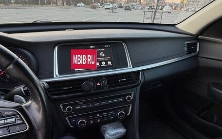 KIA Optima IV, 2018 год, 2 000 000 рублей, 11 фотография