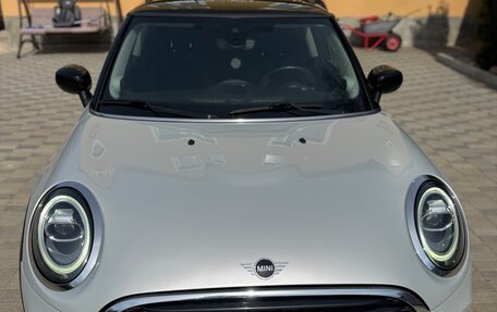 MINI Hatch, 2020 год, 1 995 000 рублей, 26 фотография