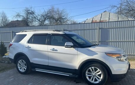 Ford Explorer VI, 2013 год, 1 500 000 рублей, 6 фотография