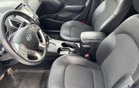 Hyundai ix35 I рестайлинг, 2012 год, 1 200 000 рублей, 8 фотография