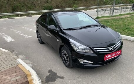 Hyundai Solaris II рестайлинг, 2014 год, 1 050 000 рублей, 1 фотография