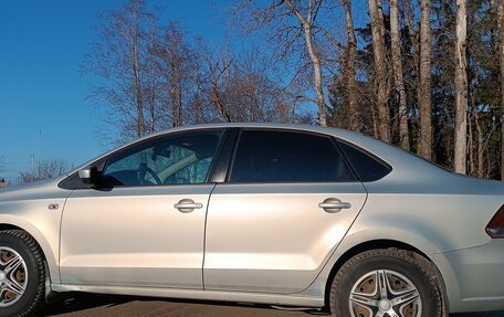 Volkswagen Polo VI (EU Market), 2011 год, 590 000 рублей, 1 фотография