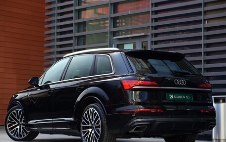 Audi Q7, 2025 год, 13 300 000 рублей, 2 фотография