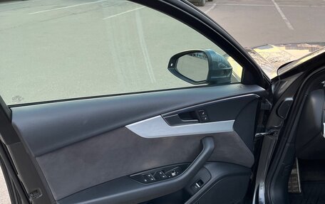 Audi A4, 2017 год, 2 900 000 рублей, 12 фотография