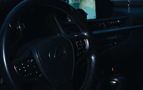 Lexus ES VII, 2020 год, 4 200 000 рублей, 27 фотография