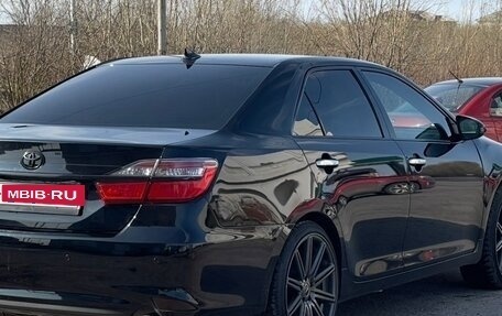 Toyota Camry, 2017 год, 3 200 000 рублей, 5 фотография