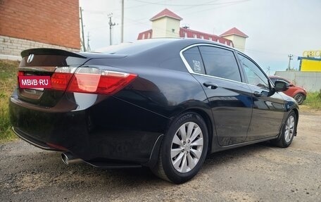 Honda Accord IX рестайлинг, 2013 год, 1 370 000 рублей, 11 фотография