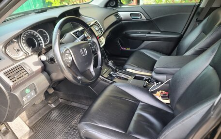 Honda Accord IX рестайлинг, 2013 год, 1 370 000 рублей, 14 фотография