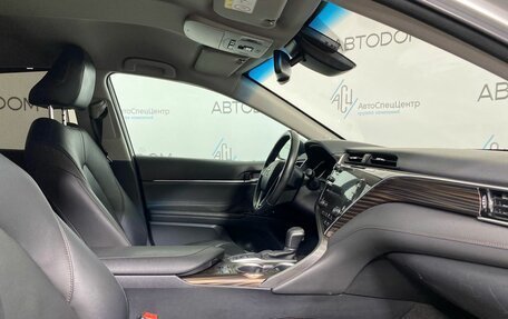 Toyota Camry, 2018 год, 2 549 000 рублей, 10 фотография