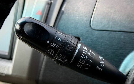 Toyota Passo Sette, 2009 год, 849 000 рублей, 17 фотография