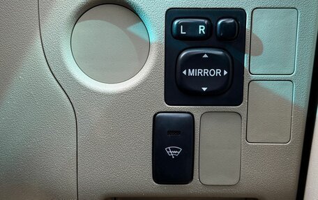 Toyota Passo Sette, 2009 год, 849 000 рублей, 19 фотография