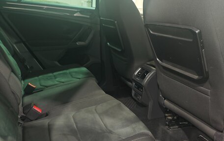 Volkswagen Tiguan II, 2017 год, 2 660 000 рублей, 10 фотография