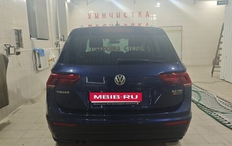 Volkswagen Tiguan II, 2017 год, 2 660 000 рублей, 6 фотография