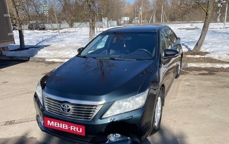 Toyota Camry, 2012 год, 1 436 000 рублей, 2 фотография